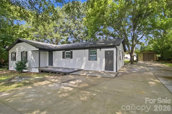 4209 HEATHERSTONE DR