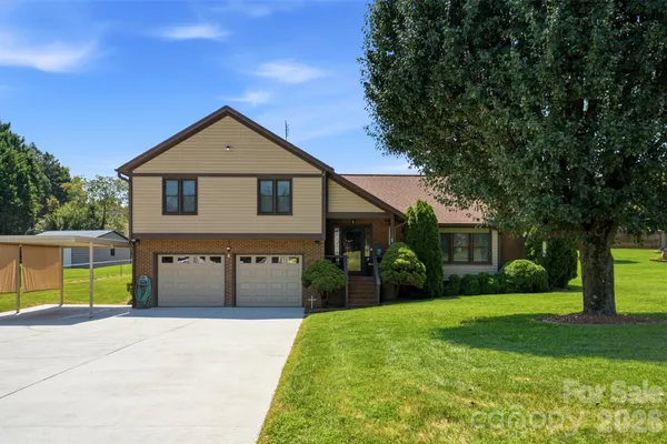 118 SHERWOOD DR