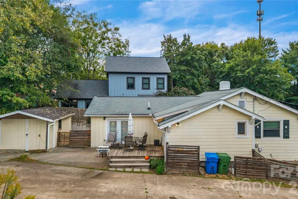 9 OAKLEY RD