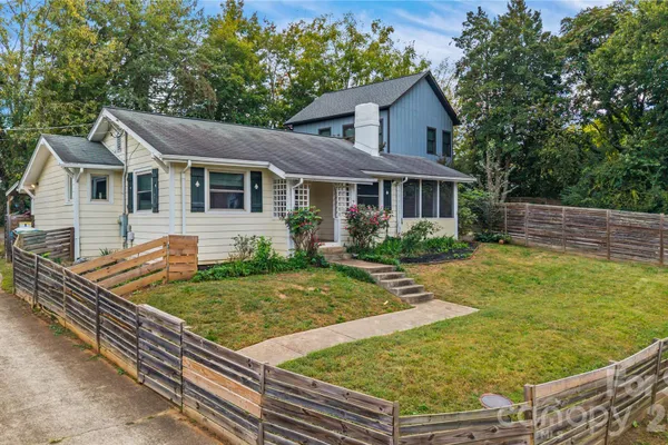 9 OAKLEY RD