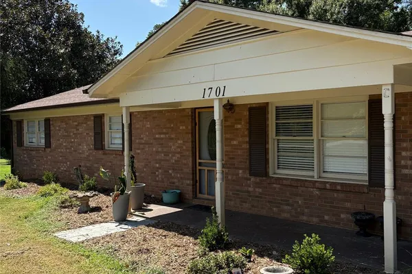 1701 RICHEY RD