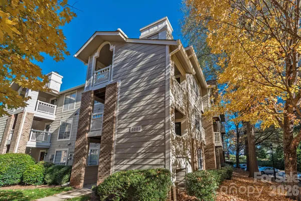 5001 SHARON RD C