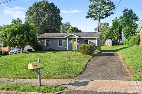 812 CAPPS HILL MINE RD