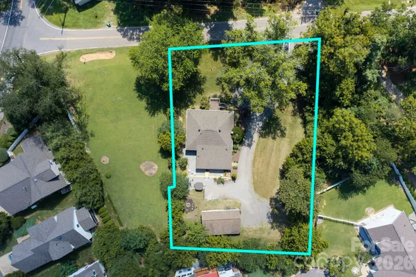 23 MAXWELL RD