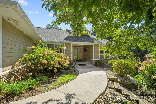 324 DAWNBROOK DR 14