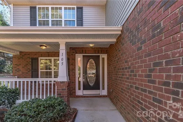 105 ASHMONT DR 1