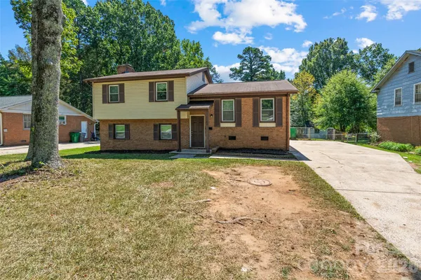 7100 COVECREEK DR