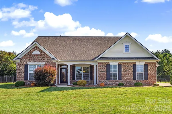 2117 BELLE REGAL CIR
