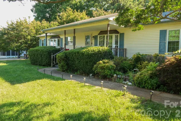 114 TAMER RD