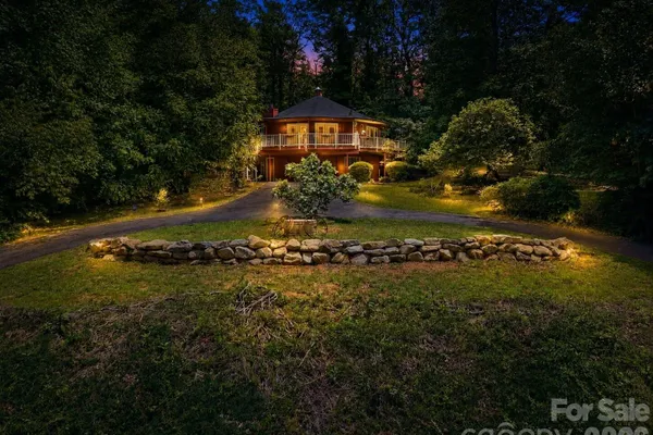 1332 FAIRWAY DR