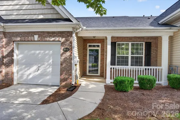 4641 WILLOW GLEN RD