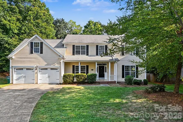 3524 CRESCENT KNOLL DR