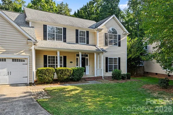 3524 CRESCENT KNOLL DR