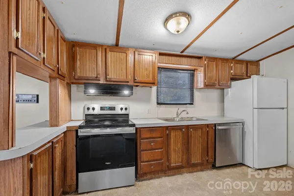 1029 CY CIR