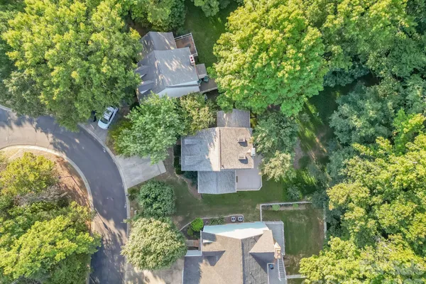 6009 COACHING INN CT