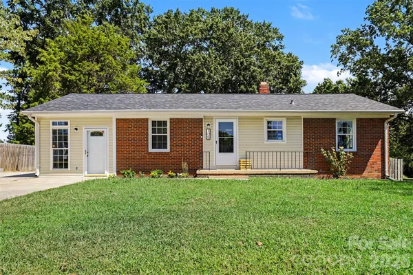 105 MARINE DR