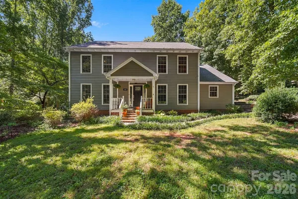 1602 FAIRWAY DR