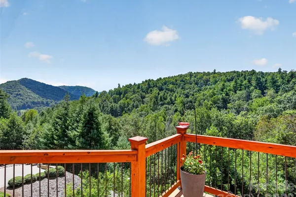 364 ROCK CREEK RD