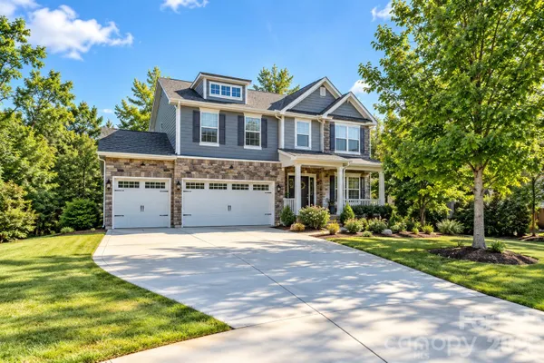 423 CRISFIELD CT