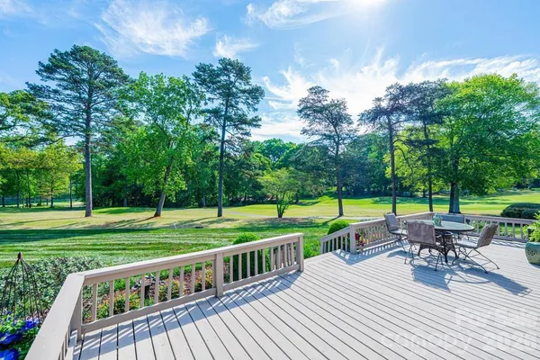 3725 ROCK BRIDGE DR