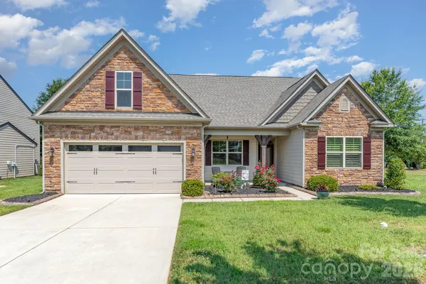2010 KNOCKTREE DR