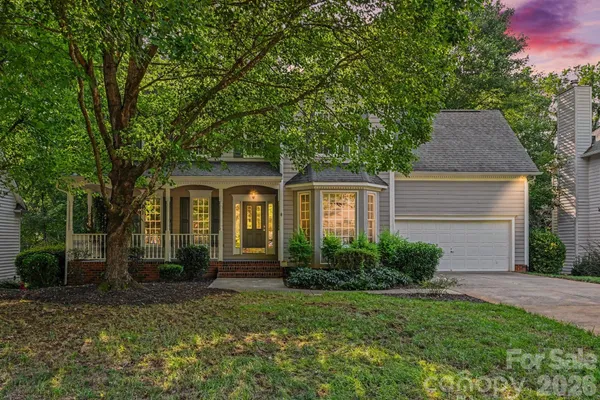 130 RIVER WOOD DR