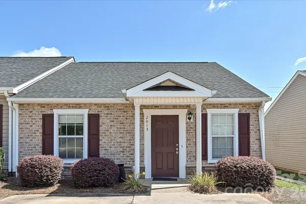 2013 PIN OAK PL