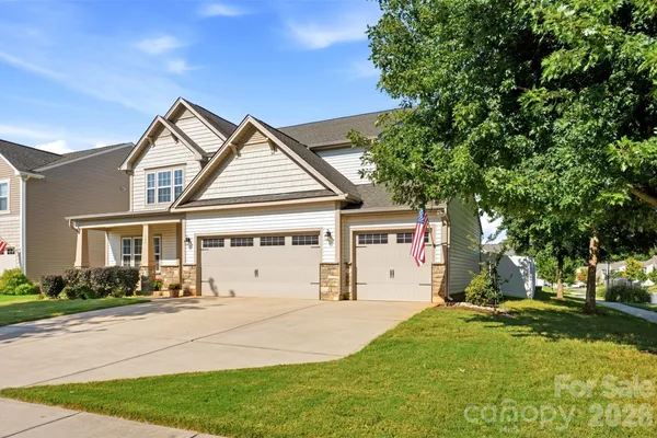 142 FESPERMAN CIR