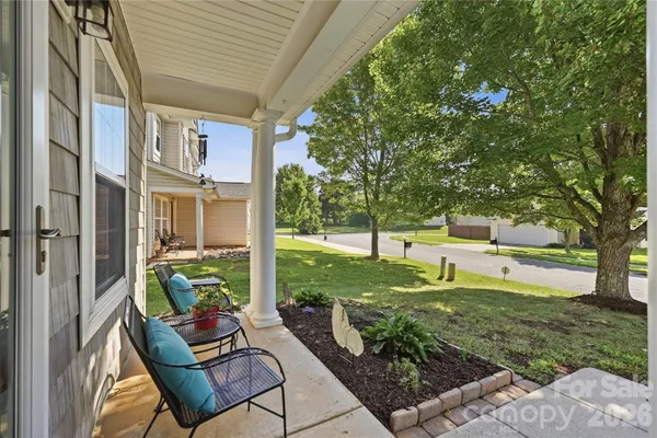 167 RANLO AVE