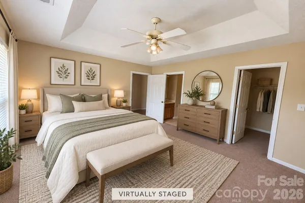 2412 SMUGGLERS CT