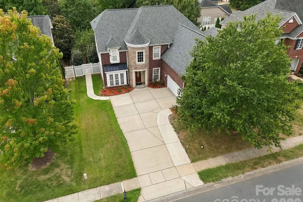 15110 REDWOOD VALLEY LN