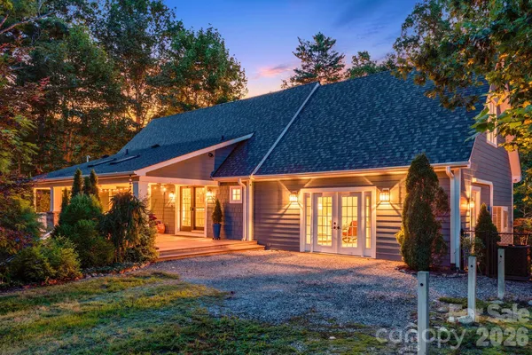 218 S ALTA VISTA DR