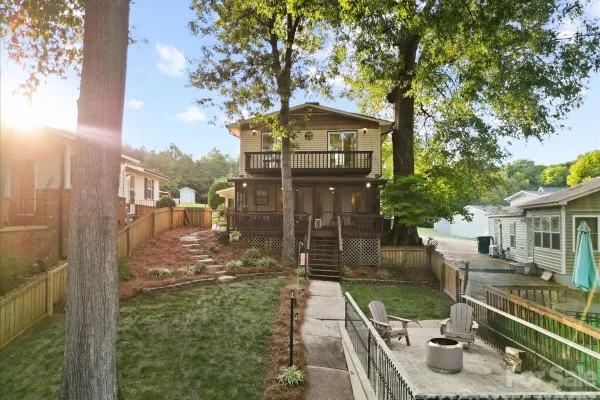 162 VINEYARD RD
