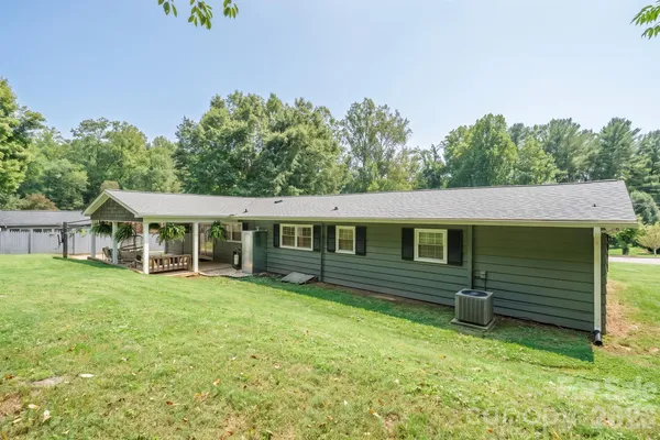 115 EASTWOOD PARK DR