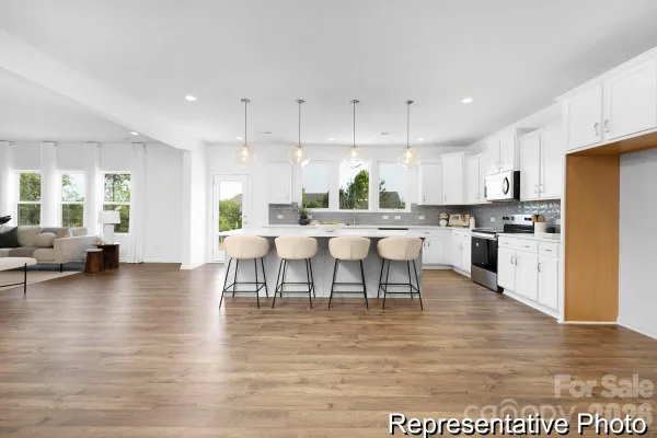 1225 GONDOLA CT 167AP