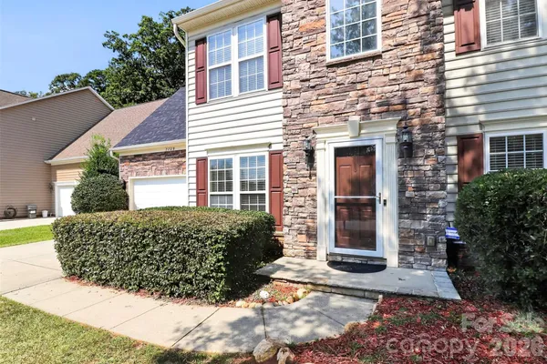 7709 GREYLOCK RIDGE RD