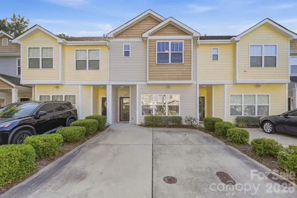 108 ST VINCENT PL
