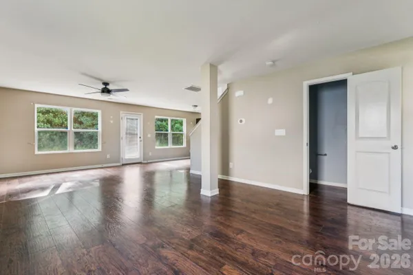 107 BERRYBETH CIR
