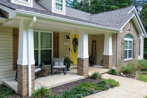 2055 PIPER RIDGE DR