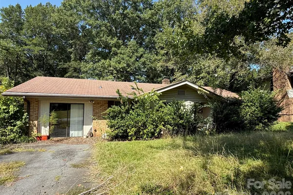 6737 CARDIGAN AVE