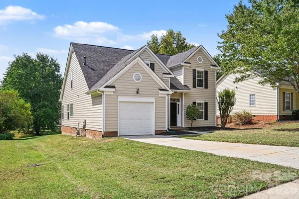 7117 DAERWOOD PL