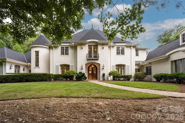 23 CEDAR HILL DR