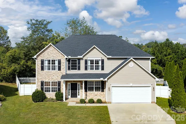 9 CARRAWAY CT