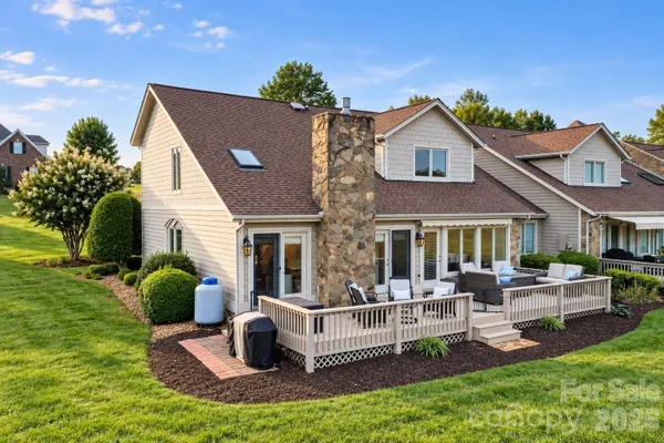 3789 ROCK BRIDGE DR