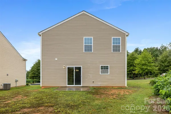 2824 EASTON KNOLL DR