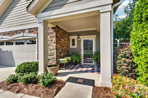 1313 HAYWOOD PARK DR
