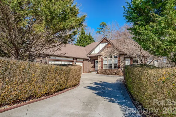 3975 PLANTATION DR