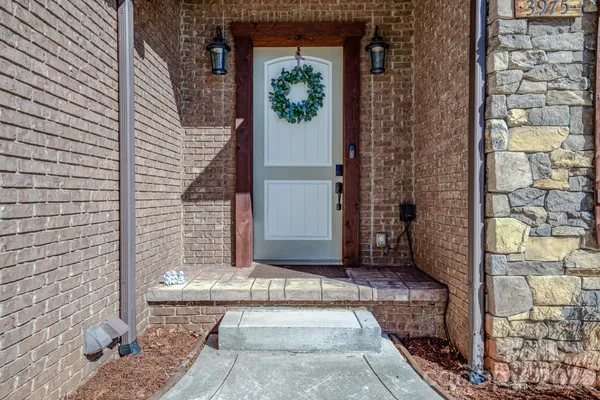 3975 PLANTATION DR