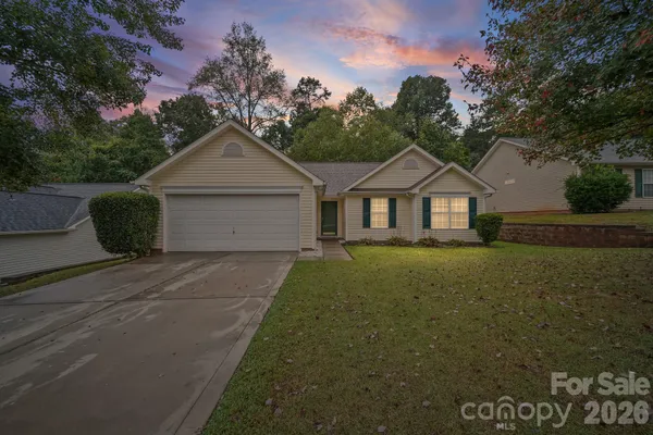1405 SPRING VIEW CT