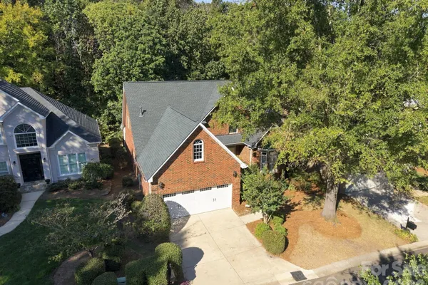 10417 NEWBERRY PARK LN